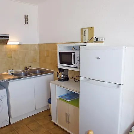 Апартаменты Les Sables D'or-8 By Interhome *